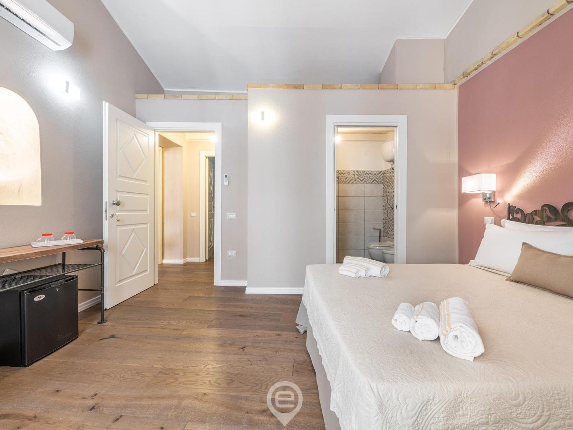 Promenade Boutique Rooms - City Centre Cagliari Exterior foto